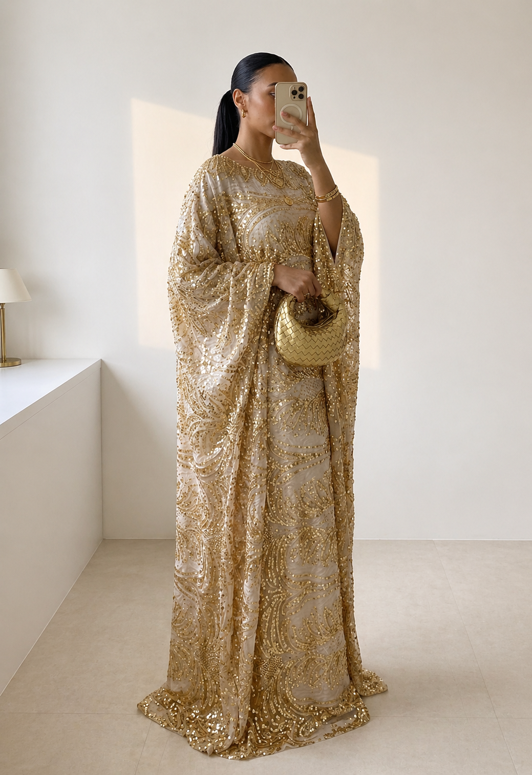 DIRAC GOLD & WHITE